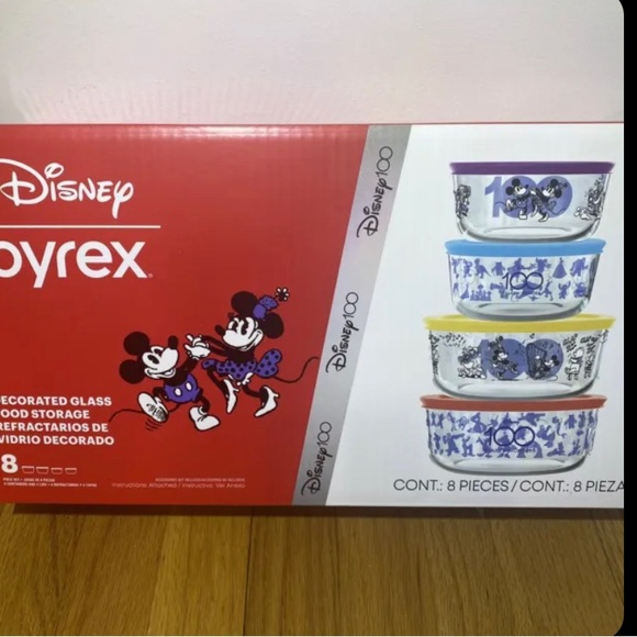 Pyrex Kitchen Disney 0 Year Anniversary 8 Pieces Pyrex Glass Food